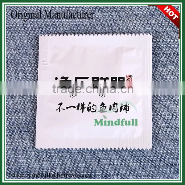 Four Sealed Small Mini Sachet Wet Refreshing Facial Wipes 6*6cm photo-2