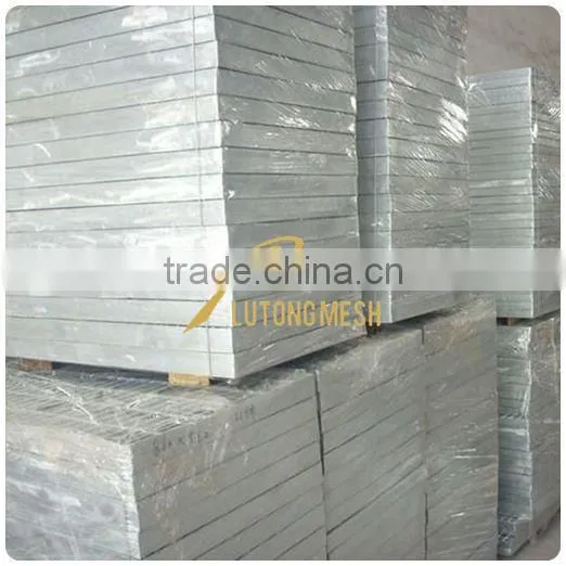 Platform Hot Dip Galvanized Steel Driveway Grates photo-6