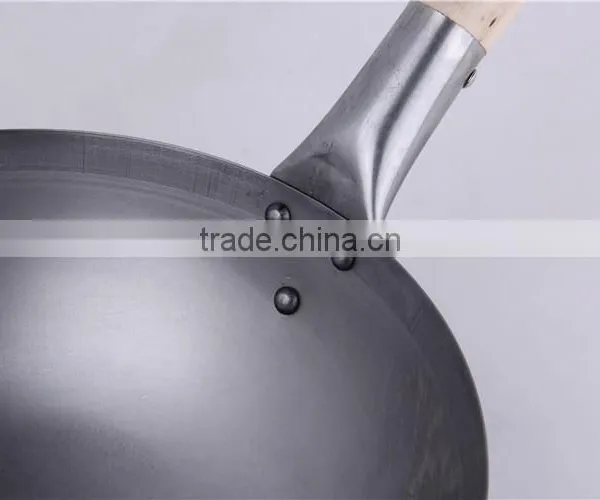 SGS Certificate Wooden Handle Carbon Steel Wok For Sale photo-2