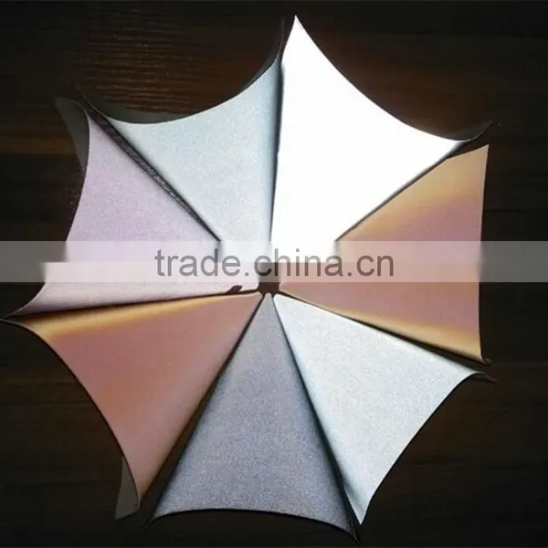 China Eco- Friendly Soft Reflective pu Leather for Shoes photo-3