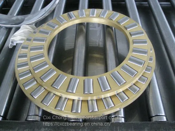 Cylindrical roller thrust bearing.891/560M P2 P4 P6
