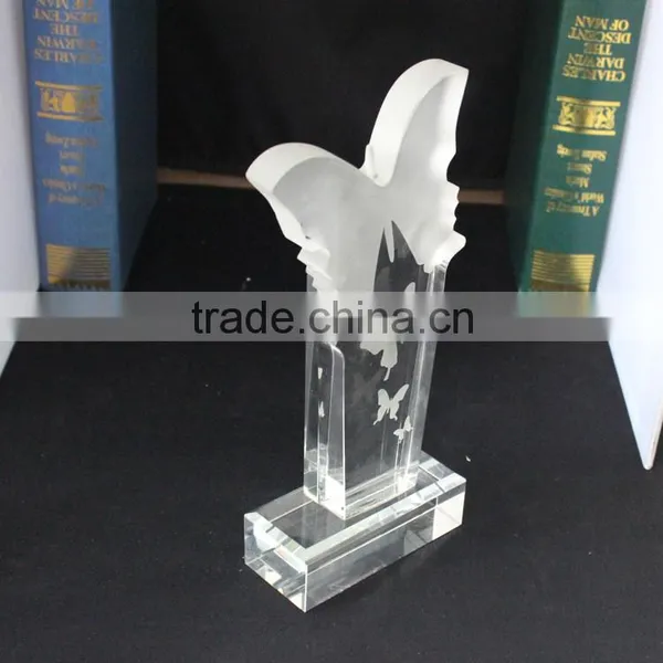Wholesale Butterfly Shape Crystal Unique New Design Award Desktop Decoration photo-4