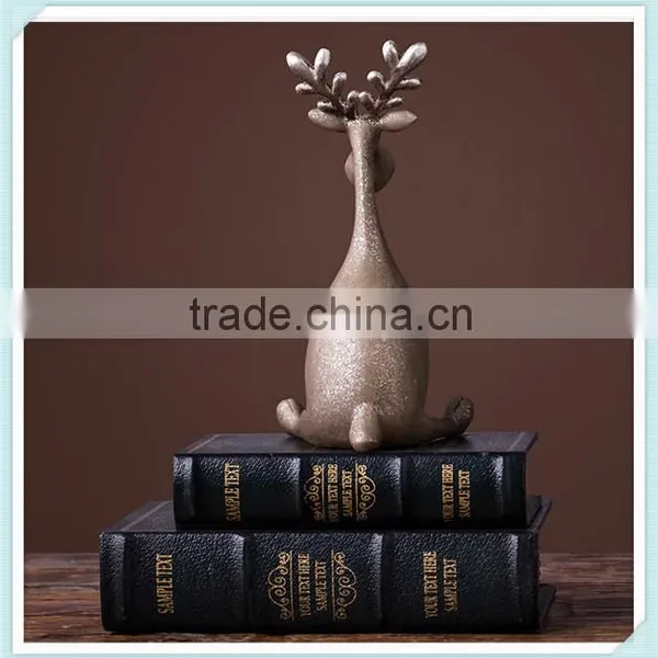 Resin Cute Christmas Deer Statue Christmas Gift photo-4