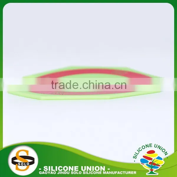 Silicone & Hollow Handle Cooking Tools Lsr Equipment for Hot Sale Hot Silicone Kitchenware photo-2