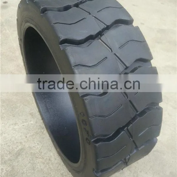 Battery Forklift Truck Tyre 533.4x203.2x381mm Press on Front Wheel Solid Tyre 21*8*15 photo-3