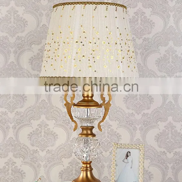Metal Stand Lace Lampshade Clear K9 Crystal Table Lamp photo-2