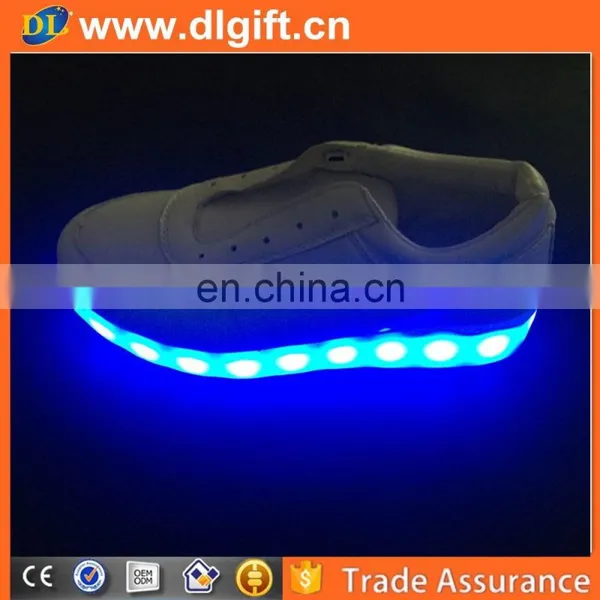 Best Selling Colorful Night Safety Led Light Running Shoes for European photo-3