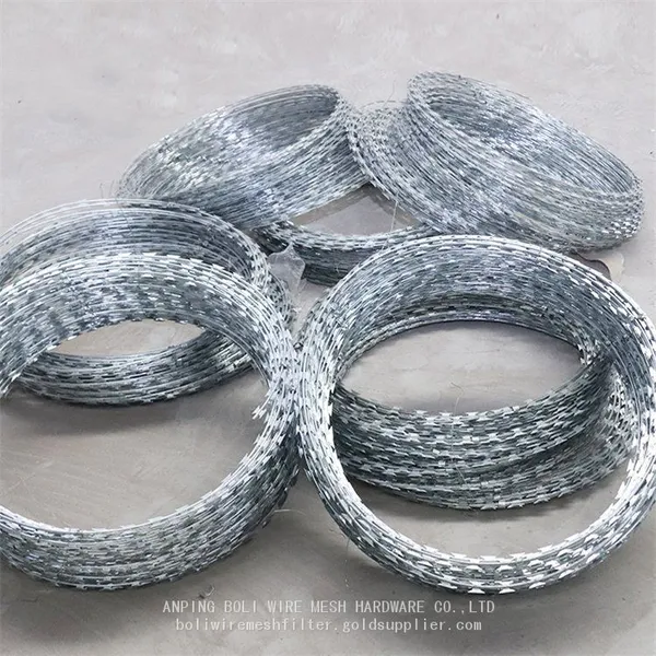 Best Selling Low Price Barbed Wire Fence Galvanized Import Iron Wire Security Barbed Razor Barb Wire Price Per Roll BOLI