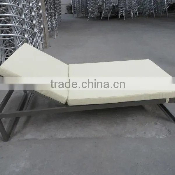 Modern Single Chair--UV-resistant PE Rattan Outdoor Furniture