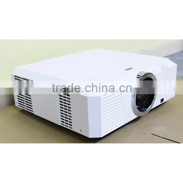 Professional Engineering 3xlcd Projector 10000lumens Outdoor Daylight Projector Supplier's Choice photo-4