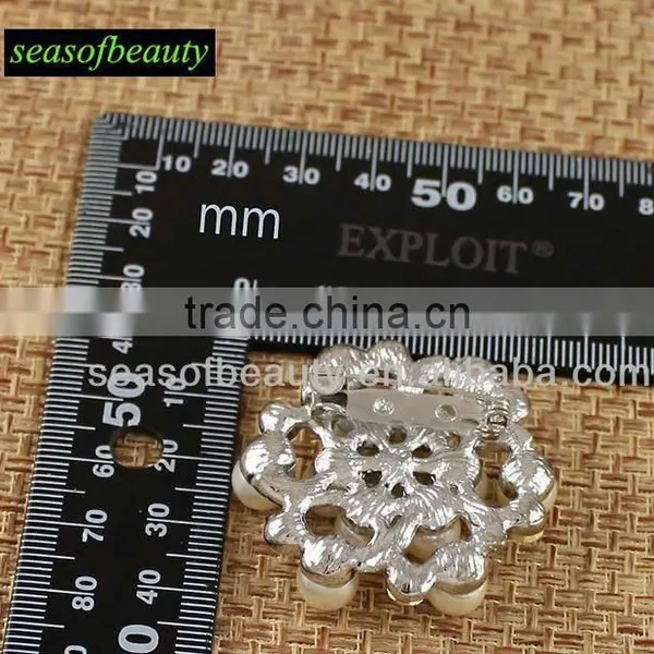 High Quality Wholesale Fashional Pearl Wedding Rhinestone Brooch J032157 photo-2