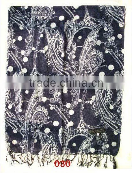 Woman's Fashion Woolen Scarves