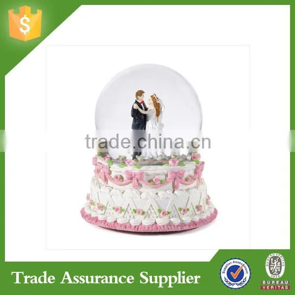 OEM Souvenir Resin Craft Glass Snowball Snow Globe photo-2