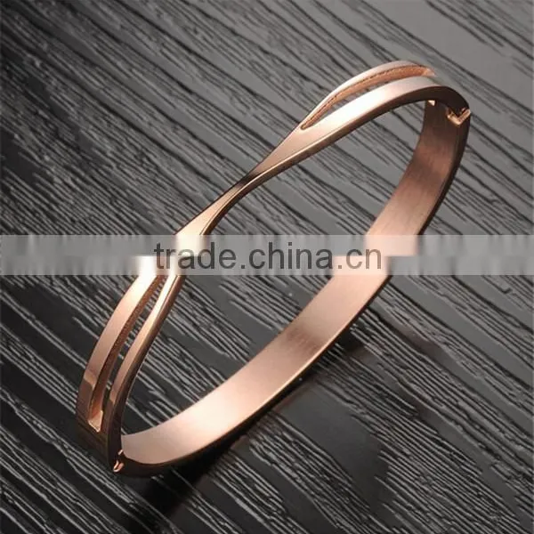 Holesale Wedding Rose Gold Jewelry Unique Design Polishing Cuff Bangle for Women photo-3