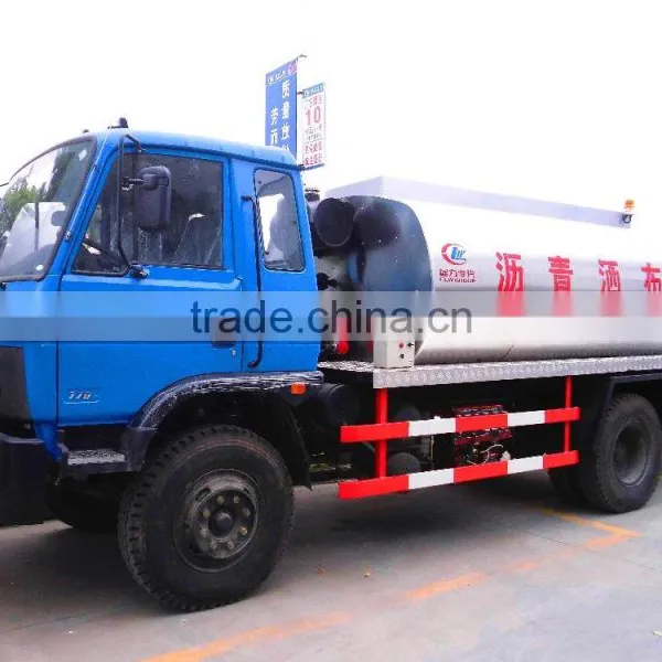 Dongfeng New 8000L Asphalt Distributor Bitumen Sprayer Truck photo-2
