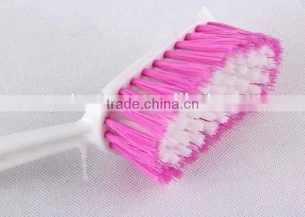Double-colored Plastic Cleaning Brush photo-2