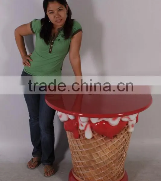 Plastic Ice Cream Table photo-2