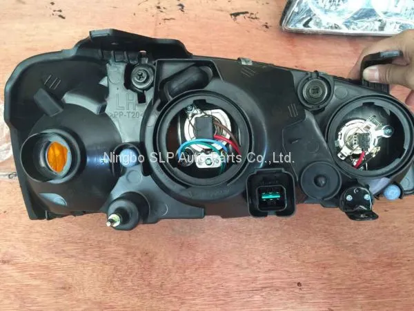 Pair 04-06 Hyundai Elantra Replacement Headlight Assembly Driver & Passenger photo-2