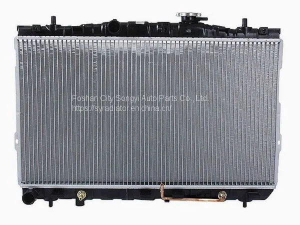 Auto Radiator For Hyundai Elantra′00 at photo-2