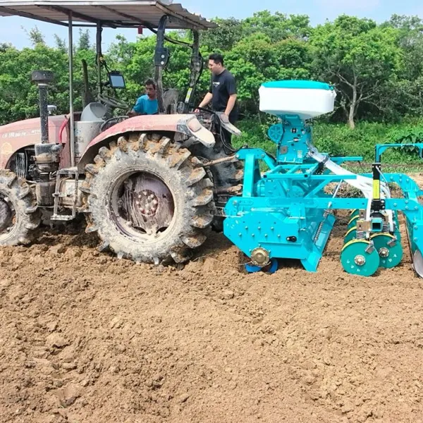 YongXiang Direct Seeding Machine With 150L Hopper for Dryland Crops Planting photo-2