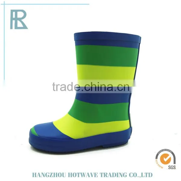 Multicolor Excellent Quality Lightweight Rain Boots For Kids photo-5