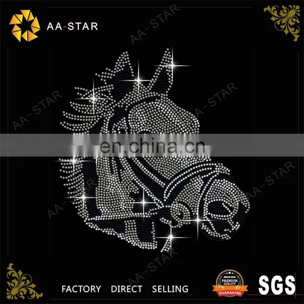 Hot Sale Broncos Hot Fix Rhinestone Transfer for Garment Decoration