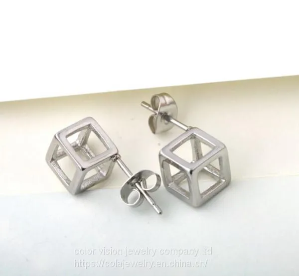 Fashion Jewelry Stainless Steel Hollow Square Earrings for Men/Women photo-3