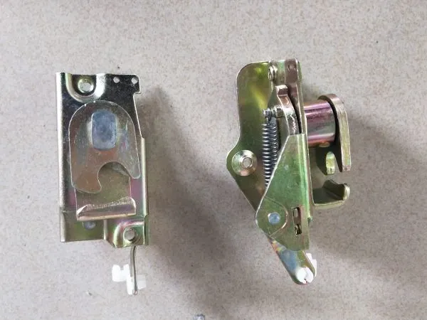 181 Lock Cylinder Door Higer Kinglong Bus Cylinder Aluminium Door Locks photo-2
