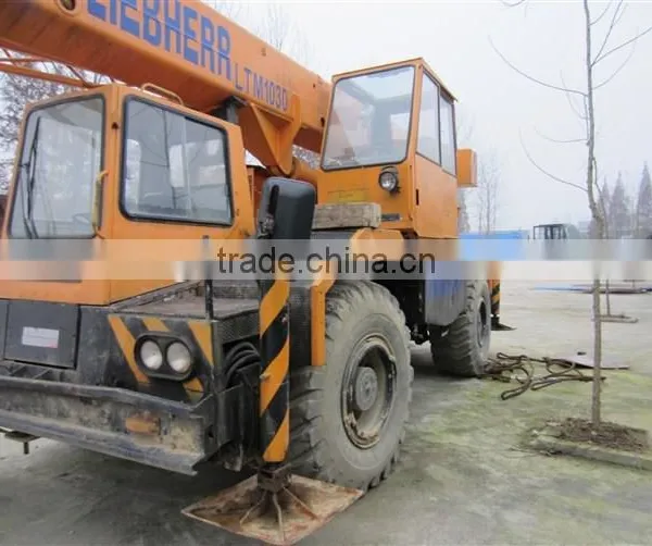 Used Condition Liebherr 30t Rough Terrain Crane in Shanghai for Sale With Good Condition and High Quality photo-2