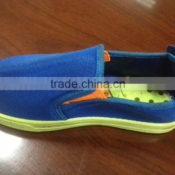 PVC Canvas Shoe Injection Machine photo-2