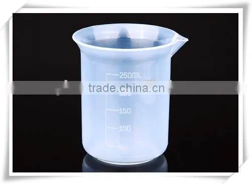 250 ml graduated plastic measuring cup without handle