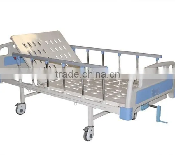 CP-M711 Good Price Manual Hospital Bed for Sale in Egypt photo-2