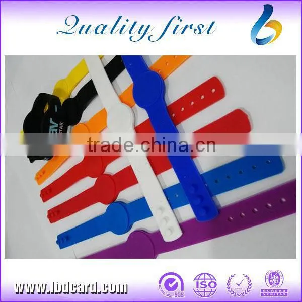 Colorful Ntag216 RFID Wristbands Could Be Customized photo-4