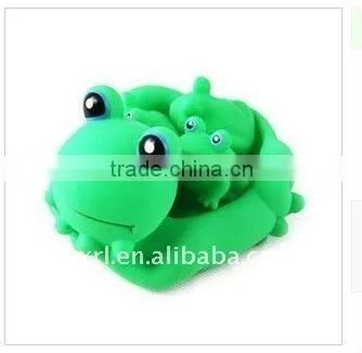 The Mother Frog With Three Small Frog-R287