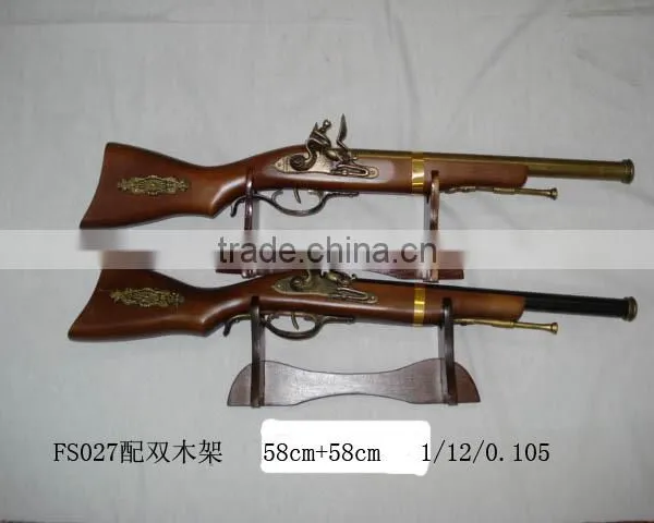 Stock Wooden Gun Replica Wooden Gun Made in China photo-5