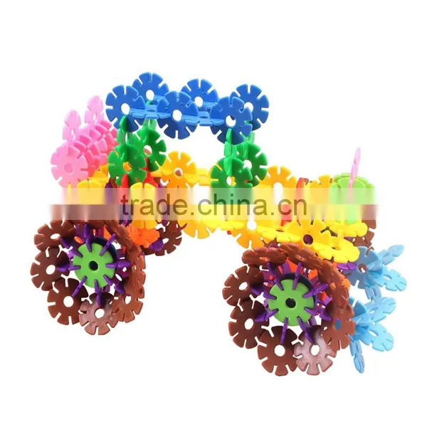 Colorful Plastic Connecting Snowflake Toys photo-2