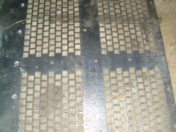 Galvanised Mesh Panels Mesh Grill Sheet Perforated Metal Mesh Panel photo-3