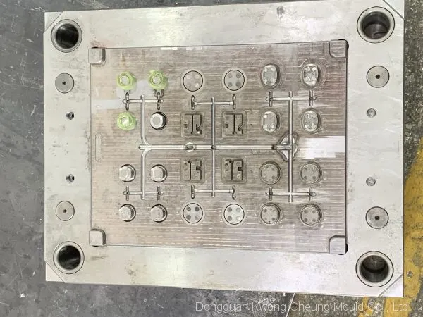 Mold Factory Custom PP/PE/ABS Product Plastic Injection Molding photo-2