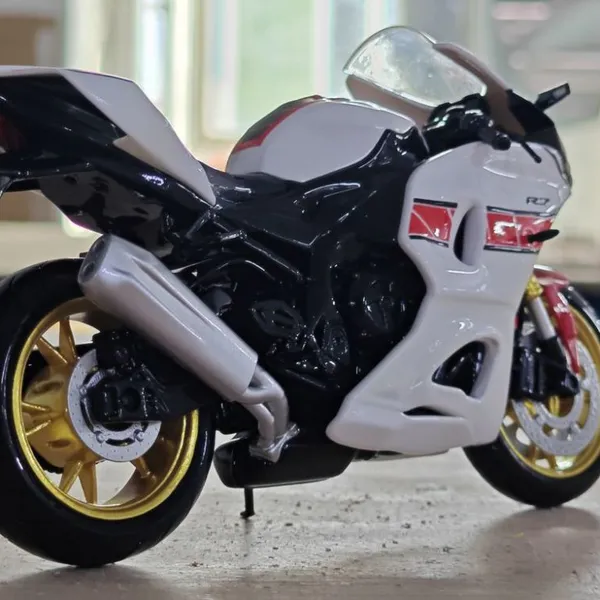 Motorcycle Model Making Factory photo-3