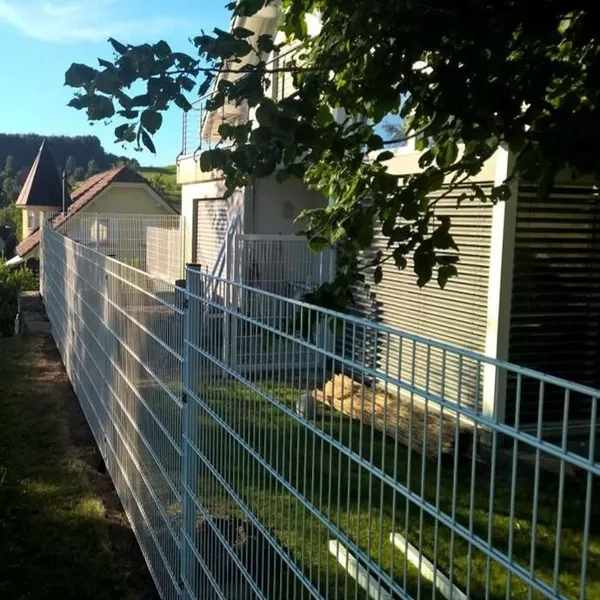 Twin Wire Mesh Panel Fence Ideal for Airport, Railway and Power Station