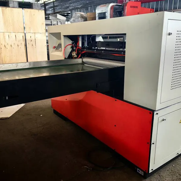 Nylon Rope and Cloth Shearing Machine, Airbag Cloth Crusher, Chemical Fiber Filament Cutting Machine, Xinhang Machinery photo-3