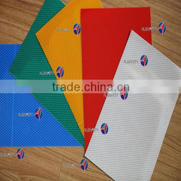 AEP700 Engineering Prismatic Light Solar Street Signs Reflective Film photo-2