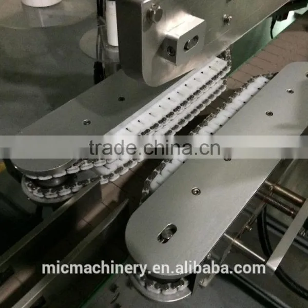 MIC New Design Double-side Labeling Machine for Round and Square Bottle and Unnormally Shape Bottle photo-4