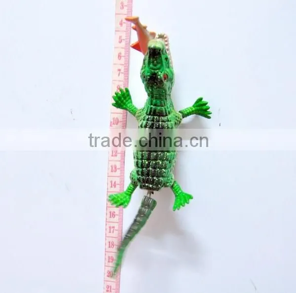 6 Inch Plastic Crocodile Eat Fish Handmade Popular Fridge Magnet photo-2