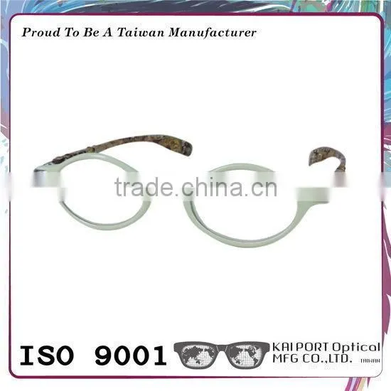Retro Style With Pattern Temples and Metal Hinge Eyeglasses photo-2