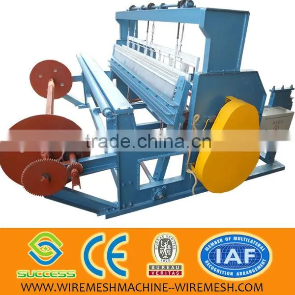 Crimped Wire Mesh Weaving Machine photo-3