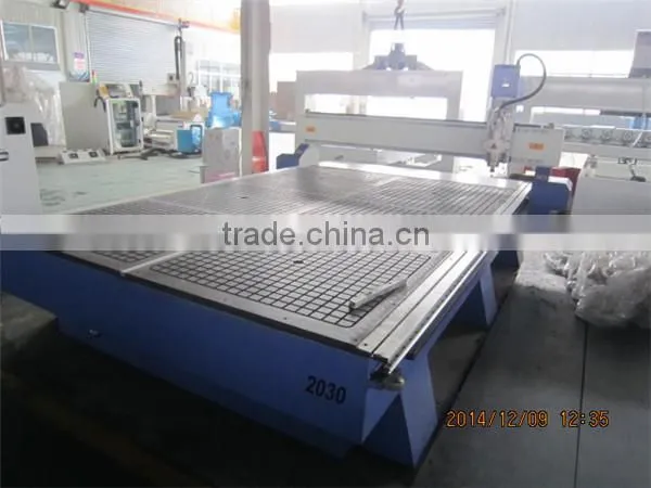 Leadshine 758 Servo Motor 200*300cm Cnc Wood Groove Cutting Machine photo-4