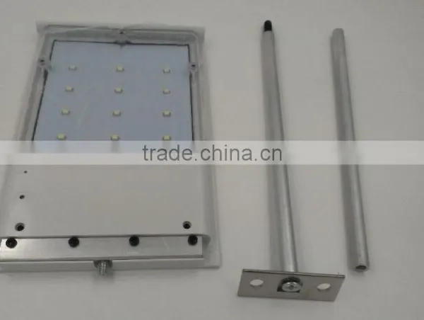 Solar Led Powered Outdoor Led Mounted Lawn Garden Lamp Light photo-3