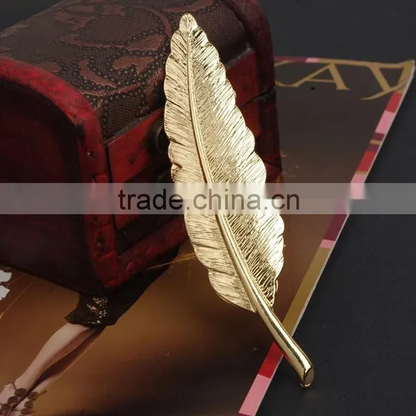 Cheap Wholesale Eyeglass Holder Leaf Brooch photo-3