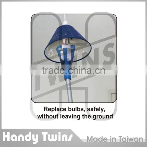 Safety Light Bulb Changers photo-4